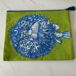 Mud Pie Blue and Green Fish Pouch